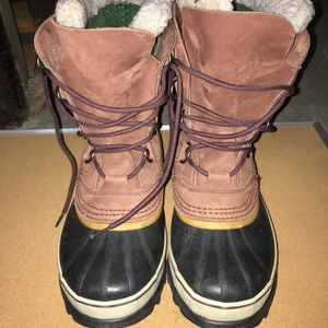 Sorel Caribou Women’s Boots